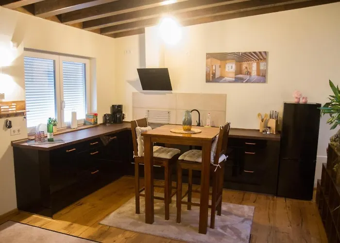 Black Der Sportschule Badura Apartment *